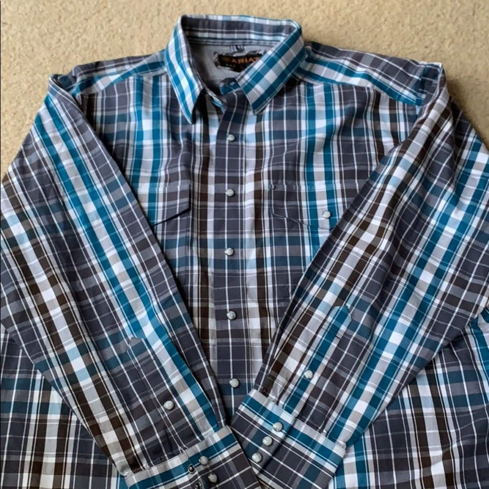 Ariat Button Up - image 1